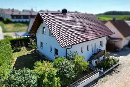 Haus zum Kaufen in Wenzenbach 449.000,00 € 129 m²