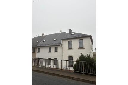 Einfamilienhaus als Doppelhaushälfte in ruhiger Lage - Pausa-Mühltroff