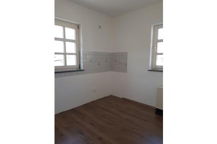 Vollsan. 2-Raum-Wohnung im Stadtzentrum Geithain