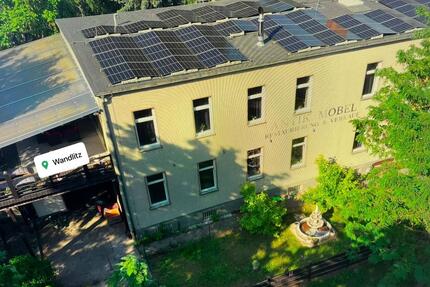 Wohn- und Gewerbeimmobilie mit Baugrundstück, PV-Anlage - Wandlitz