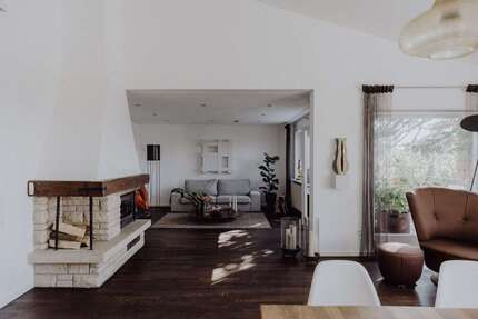Haus zum Kaufen in Weinheim 1.295.000,00 € 196 m²