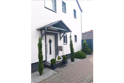 Einfamilienhaus saniert mit Pool, 180m² eure Chance - Duisburg Rheinhausen