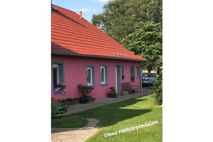 Ohne Provision-Liebevoll saniertes Landhaus - Rosenow