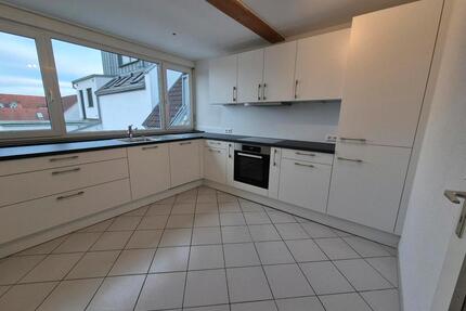 Möblierte Galeriewohnung, Balkon, neue Küche - Rheinfelden (Baden)