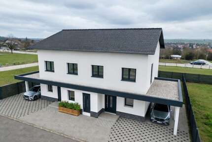 Haus zum Kaufen in Salching 550.000,00 € 160 m²