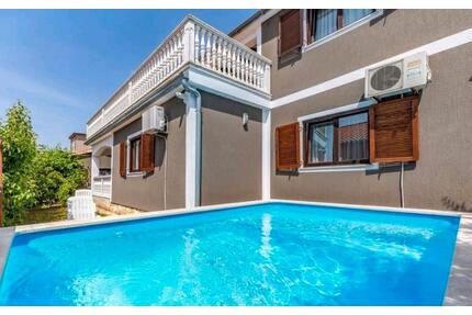 Schöne Ferienwohnung in Liznjan bei Medulin zu vermieten - Oberursel (Taunus)