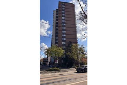 Sie wohnen über den Dächern von Karlsruhe, 2-Zimmerwohnung