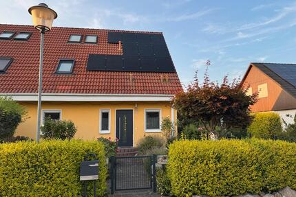 Doppelhaushälfte mit Garage und Garten - provisionsfrei - Beetzsee