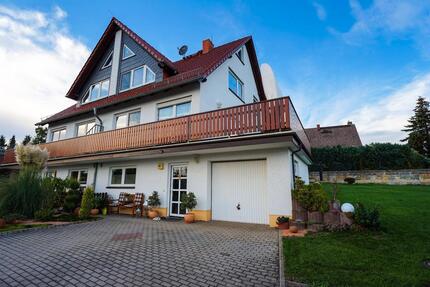 Charmante Doppelhaushälfte mit großem Garten und Weitblick! - Heidenau