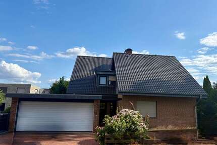 Haus zum Kaufen in Hiddenhausen 495.000,00 € 220 m²