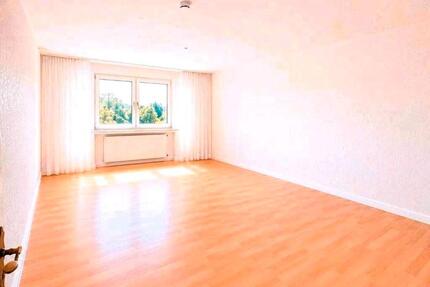 Verkauf: 4-Zimmer Eigentumswohnung mit Balkon, Garage, bezugsfrei - Koblenz Bubenheim