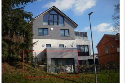 Schöne 1.5 Zimmer Wohnung in TOP Lage mit Garten und Carport - Geesthacht