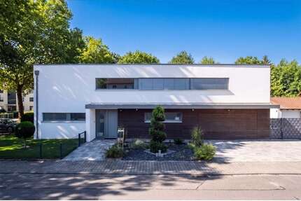 Haus zum Mieten in Bad Schönborn Bad Mingolsheim 3.500,00 € 292 m² - Bad Schönborn / Bad Mingolsheim