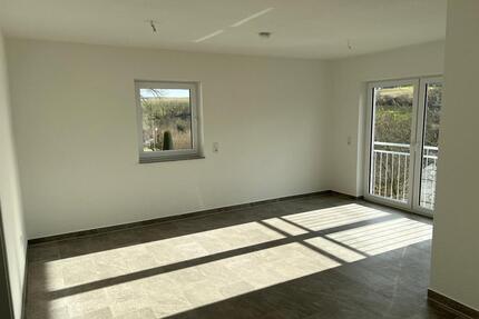 Wohnung Mietwohnung - 1.420,00&nbsp;EUR Kaltmiete, ca.&nbsp; 133,00&nbsp;m&sup2; in Bad König (PLZ: 64732)