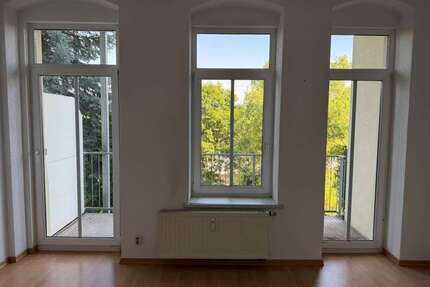 Wohnung zum Mieten in Plauen 302,00 € 55 m²