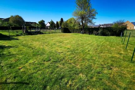 Gartengrundstück ca 250m2 ohne Strom und Wasser mit Zaun - Lauenförde