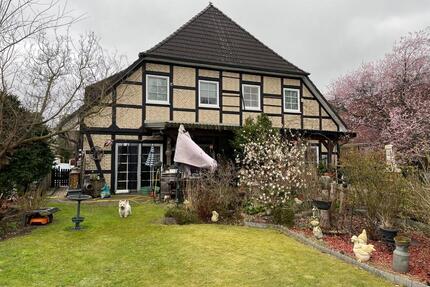 Fachwerk-Doppelhaushälfte in Oranienburg zu verkaufen