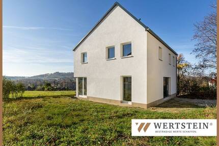 Architektenhaus: 5 Zimmer, 2 Bäder, Garten, Stellplätze (Rohbau) - Großpostwitz/O.L.