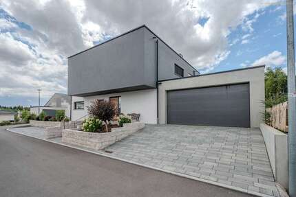 Haus zum Kaufen in Bad Saulgau 935.000,00 € 258.02 m²