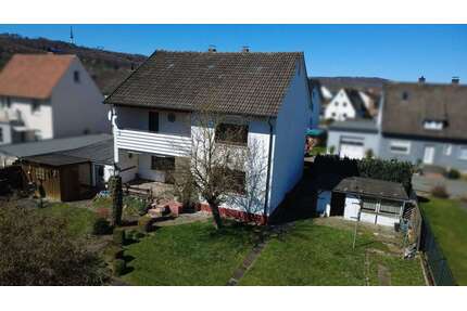 Haus zum Kaufen in Willebadessen 169.000,00 € 140 m²
