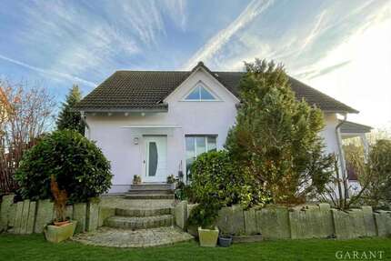 Haus zum Kaufen in Eckental 899.000,00 € 250 m²