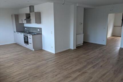 Moderne gepflegte 3ZKB Wohnung (2. OG) in Top Lage von Saarlouis