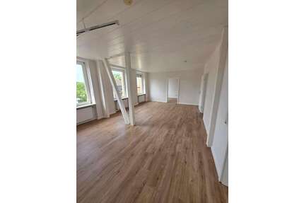 Wohnung zum Mieten in Altenkirchen 550,00 € 75 m²
