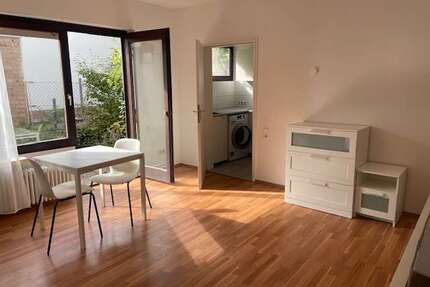 Wohnung zum Mieten in Frankfurt 650,00 € 35 m²