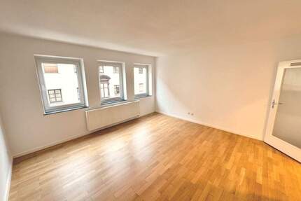 Exklusive 3-Zimmer-Altstadtwohnung in absoluter Bestlage – kernsaniert, hochwertig und mit Loggia - Nürnberg Sebald