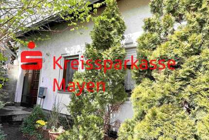 Haus zum Kaufen in Mayen 249.000,00 € 156 m²