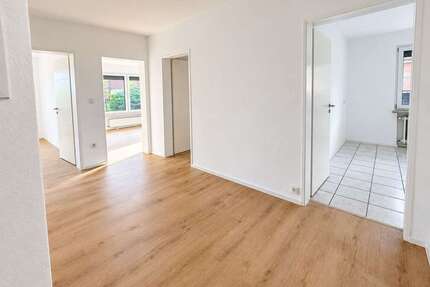 Wohnung zum Mieten in Springe 990,00 € 106.43 m²