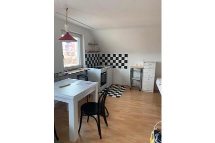 Helle, möblierte 1-Zimmer Dachgeschosswohnung in HD-Wieblingen - Heidelberg Pfaffengrund