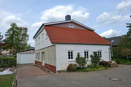 Altes Haus - generalsaniert - zur Miete ab Mai - Uetersen