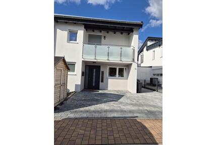 Top Haus in top Lage - 575.000,00&nbsp;EUR Kaufpreis, ca.&nbsp; 160,00&nbsp;m&sup2; in Aglasterhausen (PLZ: 74858)