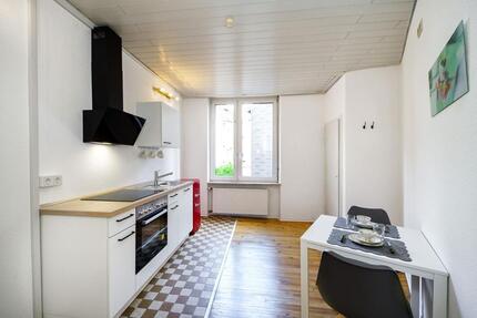 möbliertes Einzimmer Apartment Wohnung zu vermieten - Saarbrücken West