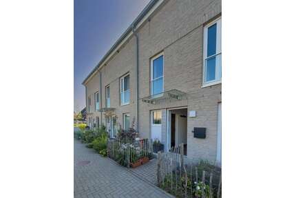 Haus zum Kaufen in Schwedeneck OT Surendorf 625.000,00 € 168 m²