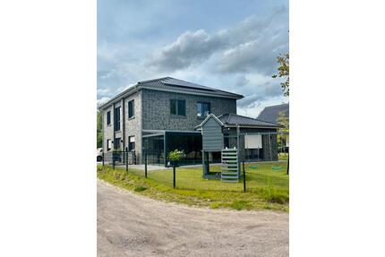 Ohne Makler! Moderne Stadtvilla (3 Jahre) | KfW 40 | Top-Lage | - Rastede