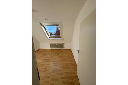 3 Zimmer wohnung zu vermieten - 750,00&nbsp;EUR Kaltmiete, ca.&nbsp; 53,00&nbsp;m&sup2; in Wiesloch (PLZ: 69168)