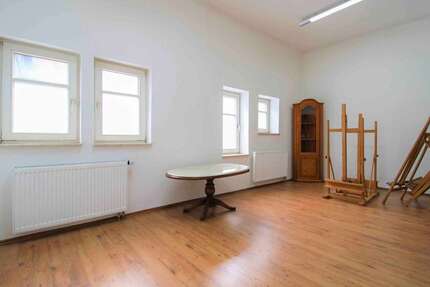 Haus zum Kaufen in Wetter 189.000,00 € 174 m²