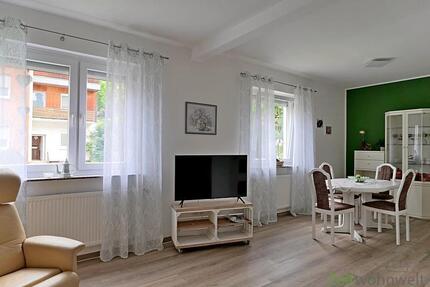 (EF0820_M) Kassel-Stadt: Oberzwehren, neu möblierte 2-Zimmer-Wohnung mit Terrasse, WLAN, PKW-Stellplatz