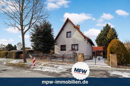 Gestalten Sie Ihr Traumhaus: Haus mit Keller & viel Entwicklungspotenzial - Berlin Falkenberg
