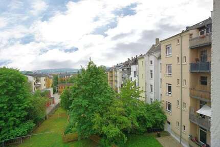 Wohnung zum Mieten in Plauen 261,45 € 65.2 m²