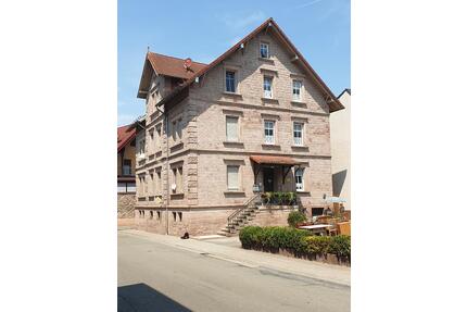 Große Maisonette-Wohnung, 145 qm, 5 Zimmer-Küche-Bad +2x Gäste-WC - Steinwenden