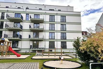 Wohnung zum Mieten in Berlin 1.482,00 € 74 m²