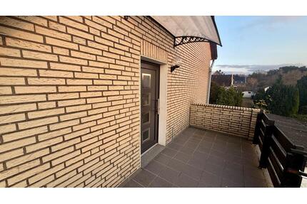 3-Zimmer Wohnung im Obergeschoss mit Balkon & großen Garten - Scheeßel