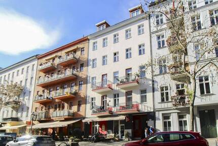 Bezugsfrei: Gefragte 1-Zimmer-Wohnung mit Altbaucharme im begehrten Stadtteil Charlottenburg - Berlin