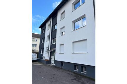 3-Zimmer-Wohnung mit Balkon - 1.100,00&nbsp;EUR Kaltmiete, ca.&nbsp; 75,00&nbsp;m&sup2; in Backnang (PLZ: 71522)