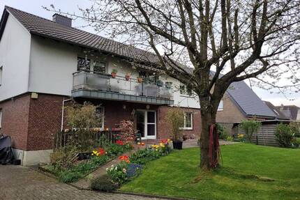 Eigener Garten, Erdgeschoss Wohnung mit großer Terrasse in Wesel, Obrighoven