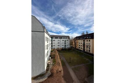 Nachmieter - 530,00&nbsp;EUR Kaltmiete, ca.&nbsp; 17,00&nbsp;m&sup2; in Erlangen (PLZ: 91052) Am Anger