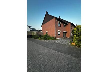 Reihenendhaus zu verkaufen - 420.000,00&nbsp;EUR Kaufpreis, ca.&nbsp; 131,60&nbsp;m&sup2; in Mönchengladbach (PLZ: 41179) West